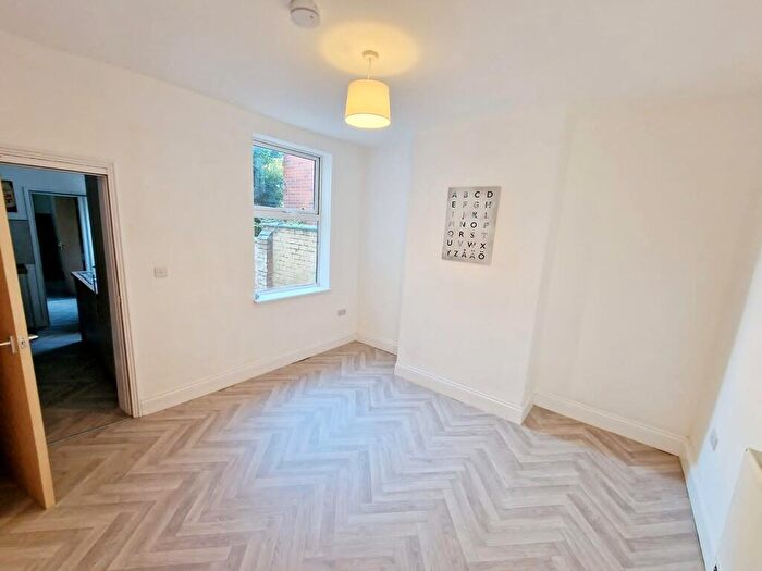 6 Bedroom Terraced House To Rent In New Bedroom En-suite Spacious House, CV5