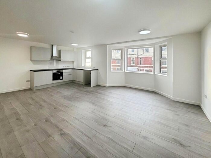 2 Bedroom Apartment To Rent In Warley Road, Blackpool, Lancashire, FY1