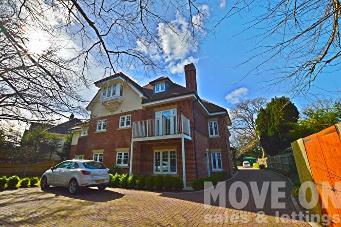 2 Bedroom Apartment To Rent In Glenferness Avenue, Talbot Woods, Bournemouth, Dorset, BH4