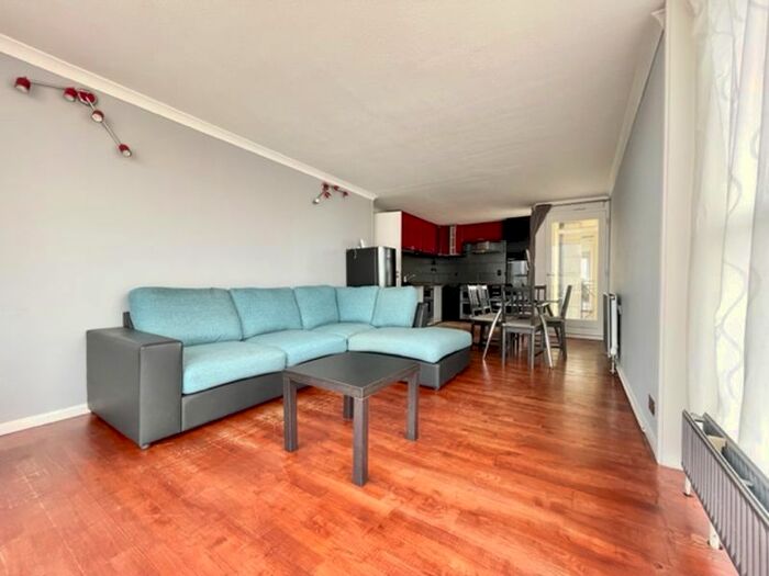2 Bedroom Flat To Rent In King Frederick Ninth Tower, London, SE16