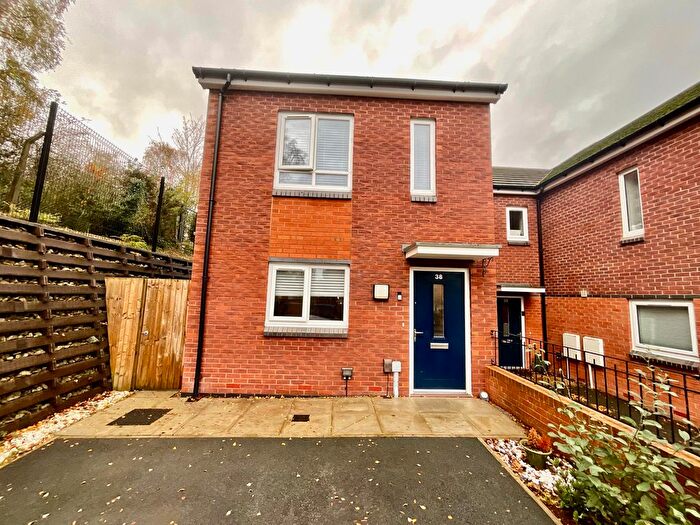 2 Bedroom Detached House For Sale In Oates Road, Runcorn, WA7