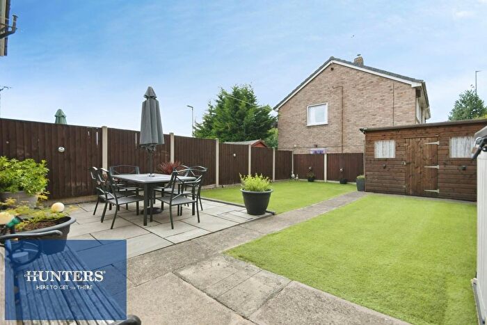 3 Bedroom Semi-Detached House For Sale In Newbridge Court, Old Whittington, Chesterfield, S41