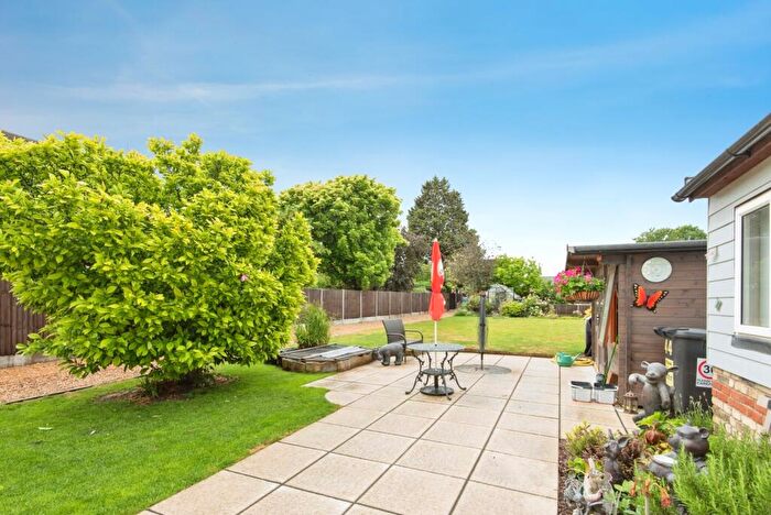 3 Bedroom Detached House For Sale In Stotfold Road, Arlesey, Bedfordshire, SG15