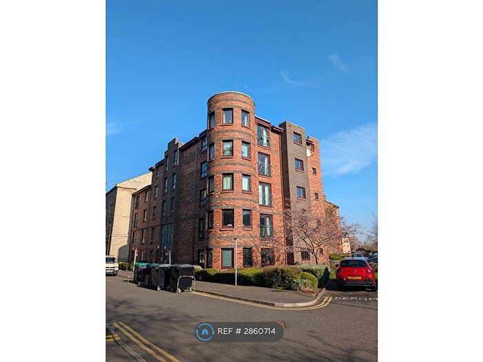 3 Bedroom Flat To Rent In Hermand Crescent, Edinburgh, EH11