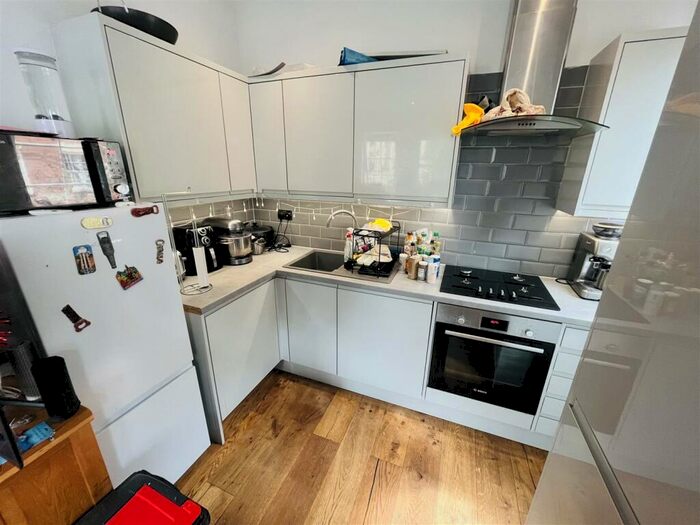 1 Bedroom Flat To Rent In Newfoundland Court, BS2