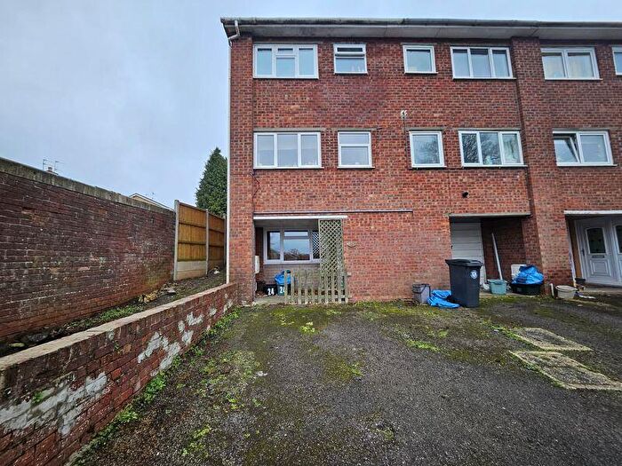 3 Bedroom Town House To Rent In Northwoods Walk, Bristol, BS10