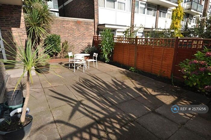 1 Bedroom Flat To Rent In Buxton Court, London, N1