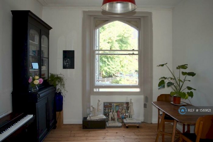 1 Bedroom Flat To Rent In First Floor, London, SE20