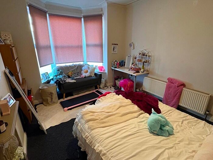 4 Bedroom House To Rent In Pinner Road, Sheffield, S11