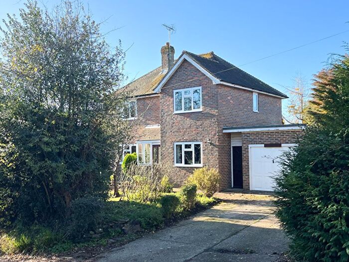 3 Bedroom Link Detached House For Sale In Cottage Lane, Westfield, TN35