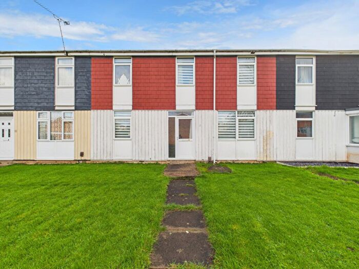 3 Bedroom Terraced House For Sale In Carnbroe Avenue, Coventry, CV3