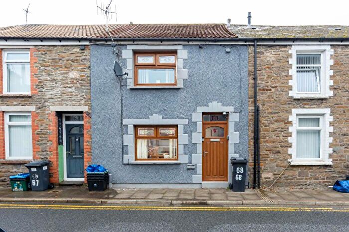 2 Bedroom Terraced House For Sale In High Street, Trelewis, Treharris, CF46
