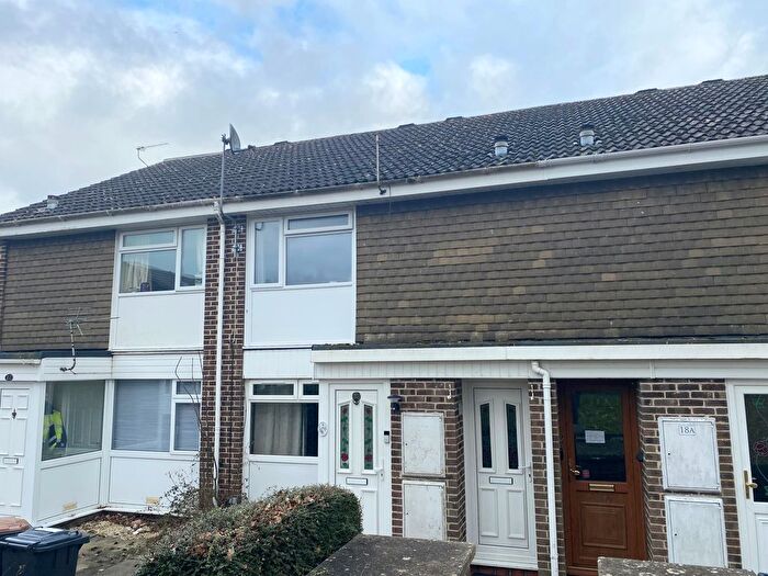 1 Bedroom Maisonette To Rent In Hoe Lane, Southampton, SO52
