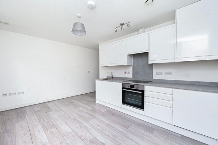 Apartment To Rent In Victoria Street, Basingstoke, RG21
