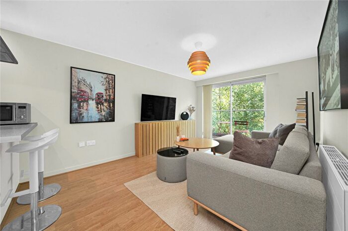 1 Bedroom Flat To Rent In Estilo, Wenlock Road, N1