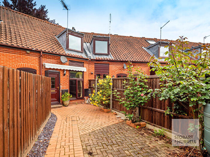 2 Bedroom Terraced House For Sale In The Maltings, Church Close, Coltishall, Norfolk, NR12