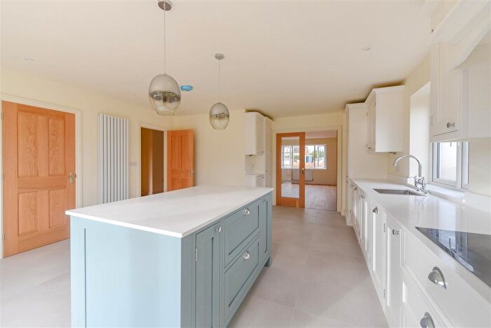 4 Bedroom Detached House For Sale In Long Street, Hanslope, Milton Keynes, MK19