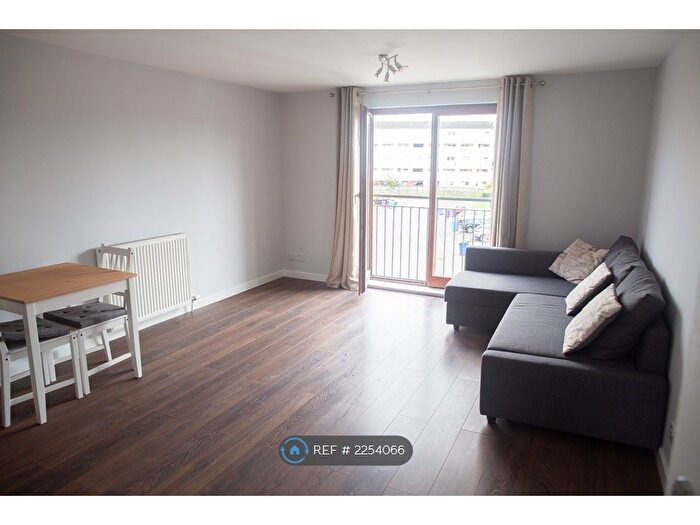 1 Bedroom Flat To Rent In Dalmarnock Drive, Glasgow, G40