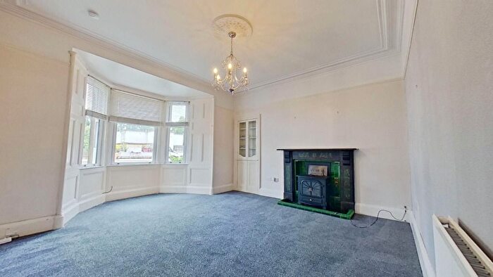 2 Bedroom Flat To Rent In West Main Street, Broxburn, West Lothian, EH52