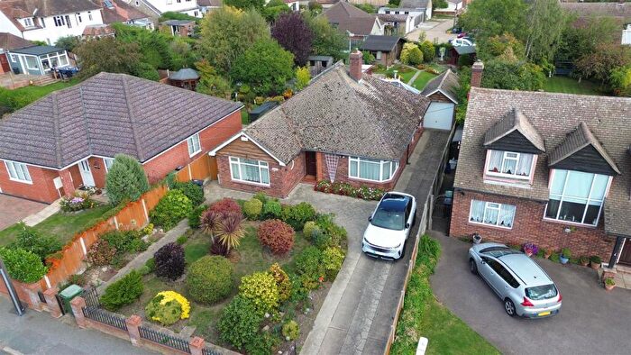 3 Bedroom Detached Bungalow For Sale In Acacia Drive, Maldon, CM9