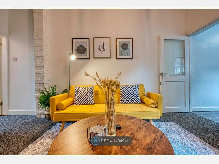 3 Bedroom Terraced House To Rent In Greendock Street, Stoke-On-Trent, ST3