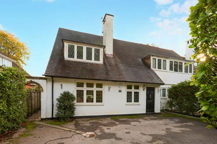 4 Bedroom Detached House To Rent In East Road, St Georges Hill, Weybridge, Surrey, KT13