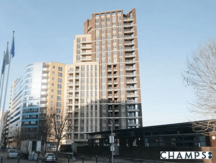2 Bedroom Flat To Rent In , Western Gateway, E16