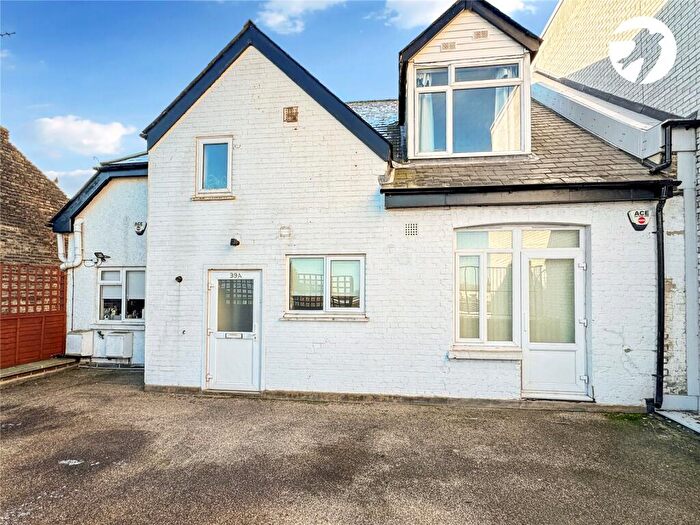 1 Bedroom Flat For Sale In High Street, Swanley, Kent, BR8