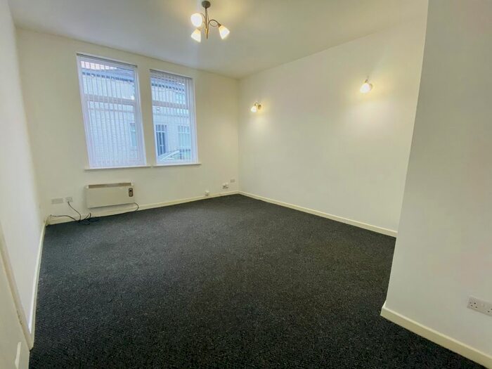 Studio To Rent In Lyndhurst Road, Burnley, BB10