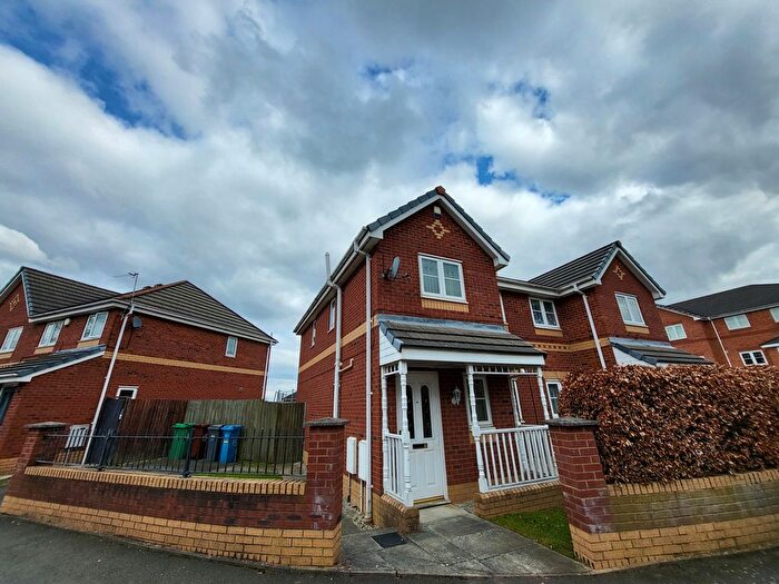 3 Bedroom Semi-Detached House To Rent In Livingston Avenue, Wythenshawe, Manchester., M22