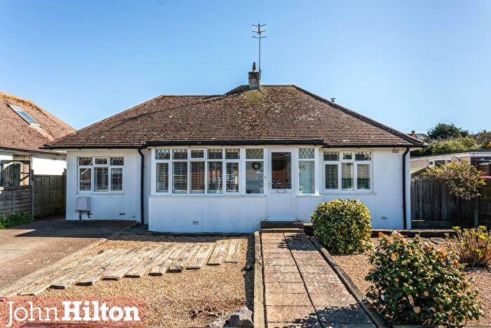 4 Bedroom Detached Bungalow For Sale In Fairlight Avenue, Telscombe Cliffs, BN10