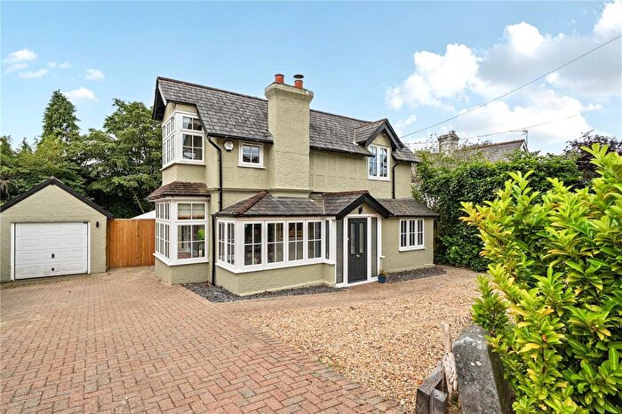 4 Bedroom Detached House For Sale In Fairview Road, Headley Down, Hampshire, GU35