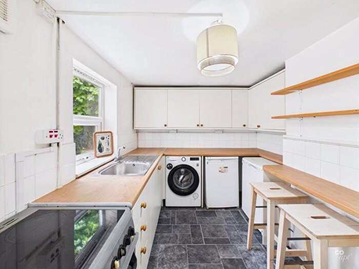 5 Bedroom Terraced House To Rent In Viaduct Road, Brighton, BN1