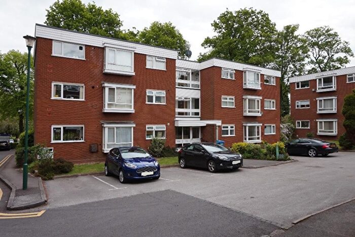 2 Bedroom Flat To Rent In Malvern Park Avenue, Solihull, B91