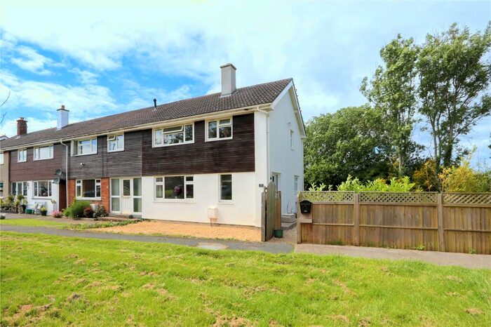 3 Bedroom End Of Terrace House For Sale In Quarry Road, Alveston, Bristol, South Gloucestershire, BS35