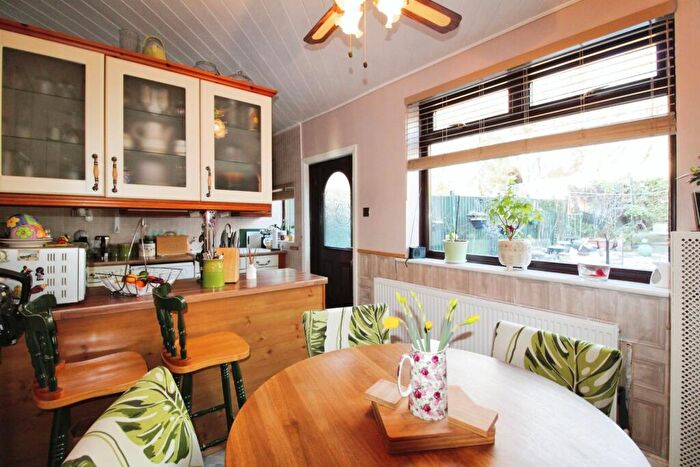 3 Bedroom Terraced House For Sale In Whitebridge Spur, Leeds, West Yorkshire, LS9