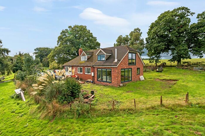 5 Bedroom Detached House For Sale In Leominster, Herefordshire, HR6