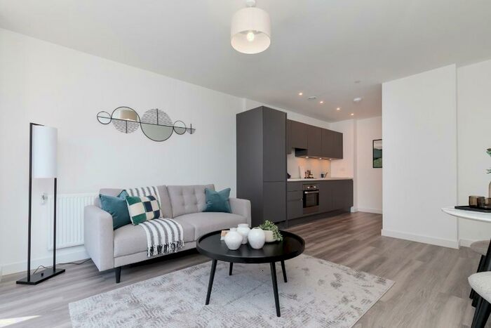 1 Bedroom Apartment To Rent In Thunderer Street, London, E13