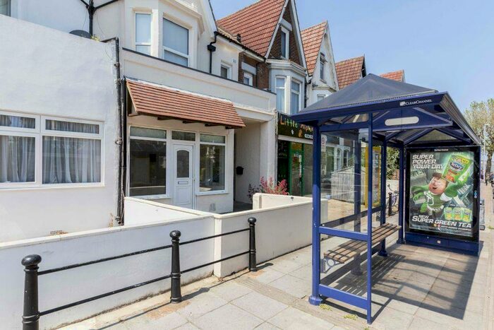 1 Bedroom Ground Flat To Rent In London Road, Portsmouth, PO2