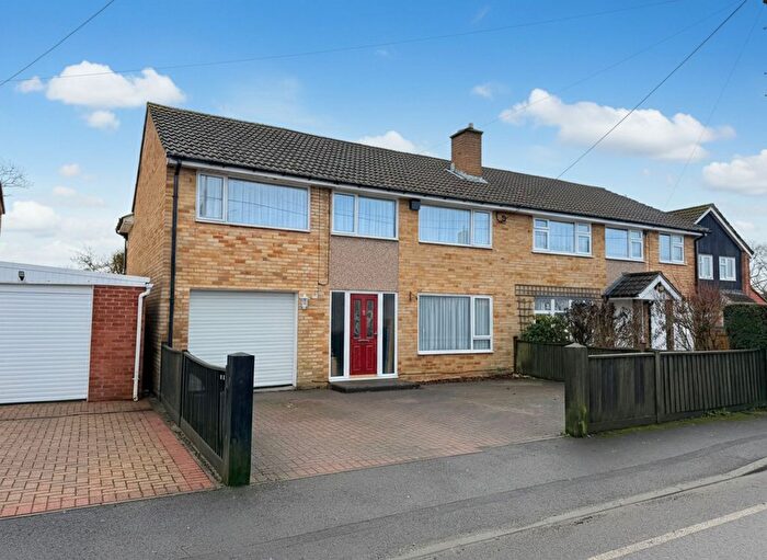 4 Bedroom Semi Detached House For Sale In Crete Road, Dibden Purlieu, SO45