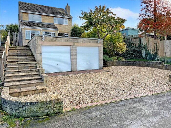 4 Bedroom Detached House For Sale In Chapel Lane, Broad Town, SN4