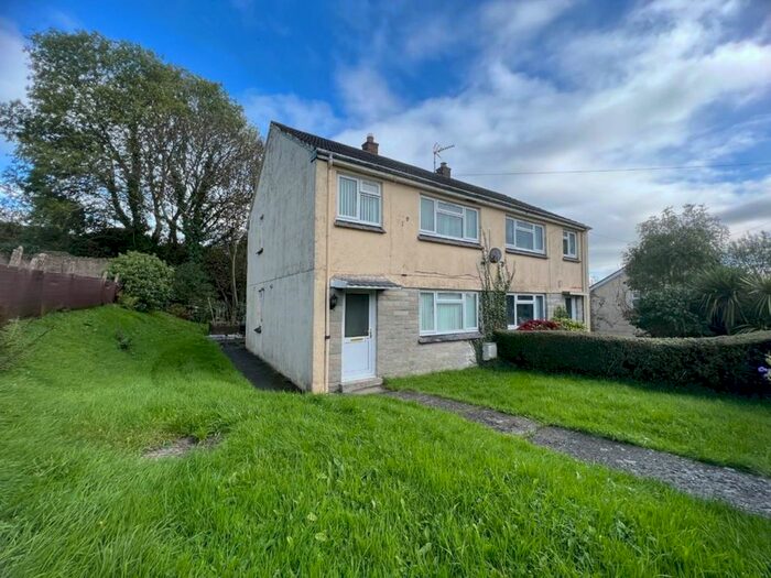 3 Bedroom Property For Sale In Brongwinau, Comins Coch, Aberystwyth, SY23
