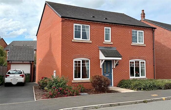 4 Bedroom Detached House For Sale In Groves Way, Hartlebury, Kidderminster, Worcestershire, DY11
