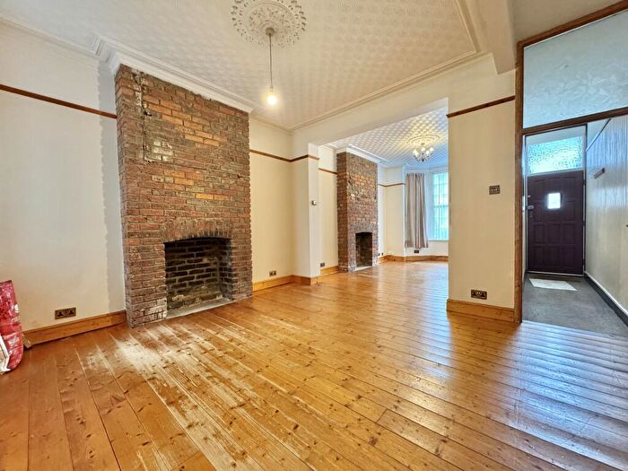 3 Bedroom House To Rent In New Road, Portsmouth, PO2