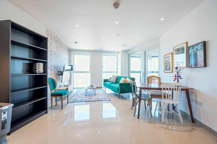 1 Bedroom Flat To Rent In Blackfriars Road, Southwark, London, SE1