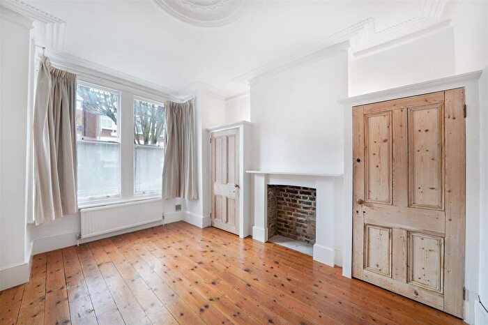 1 Bedroom Flat For Sale In Mexfield Road, London, SW15