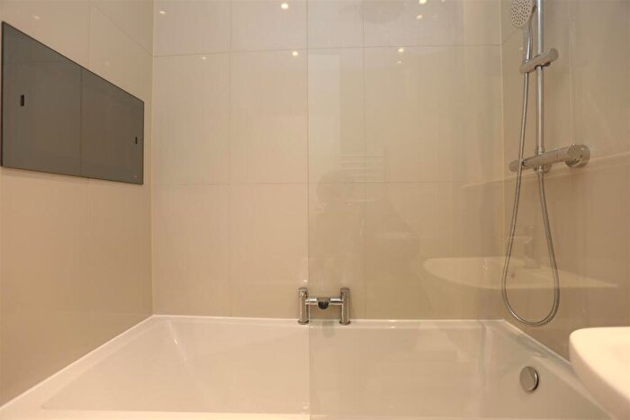 1 Bedroom Flat To Rent In Portland Road, Hove, BN3