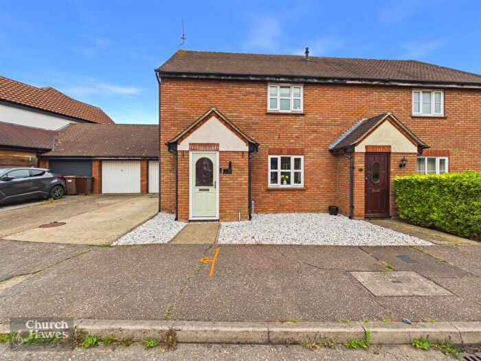 2 Bedroom House For Sale In Gandalfs Ride South Woodham Ferrers, Essex, CM3