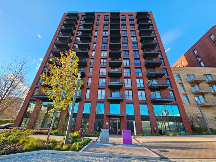 1 Bedroom Apartment To Rent In Hawser Lane, London, E14