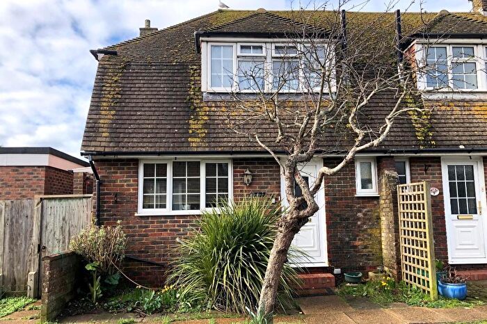 2 Bedroom House For Sale In Vicarage Close, Seaford, East Sussex, BN25